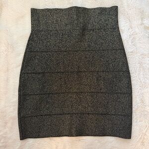 BCBGMaxAzria Y2K black and gold bandage bodycon mini skirt, size S